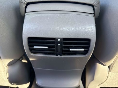 Used 2012 Honda Accord EX-L image 17