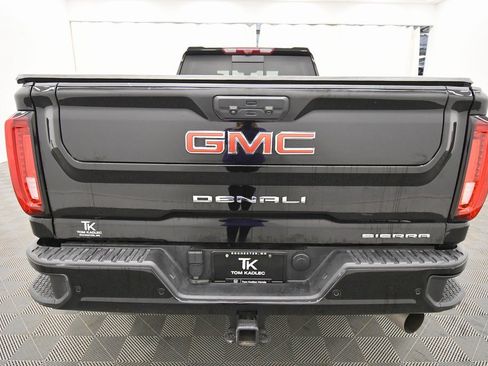Used 2023 GMC Sierra 3500 Denali w/ Denali Ultimate Package image 6