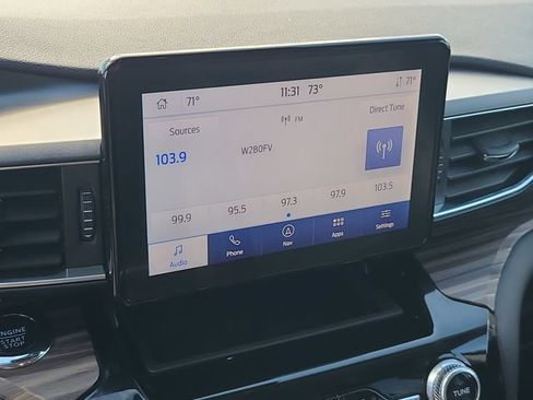 Used 2023 Ford Explorer Limited w/ Equipment Group 301A AWD/4WD image 27