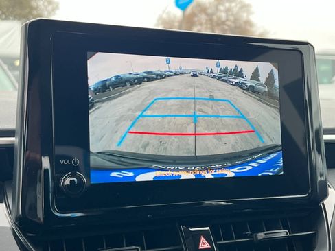 Used 2024 Toyota Corolla LE image 18