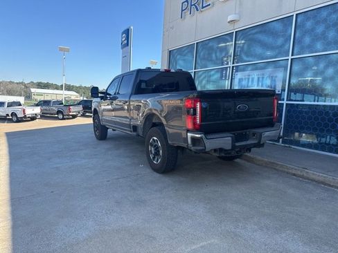 Used 2024 Ford F250 Lariat w/ Lariat Ultimate Package image 5