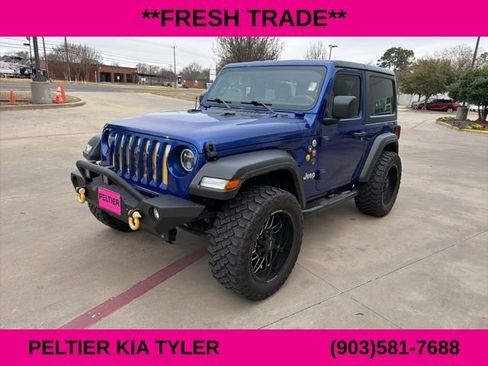Used 2020 Jeep Wrangler Sport image 3