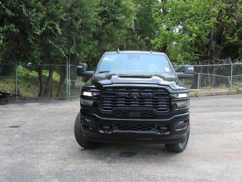 New 2026 RAM 2500 Tradesman AWD/4WD image 8