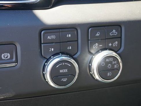 New 2026 GMC Sierra 3500 Denali w/ Denali Reserve Package image 27