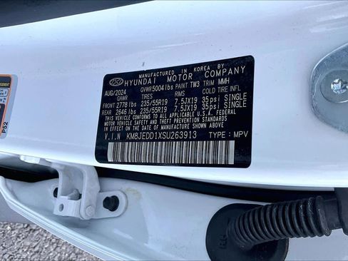 Used 2025 Hyundai Tucson Limited image 33