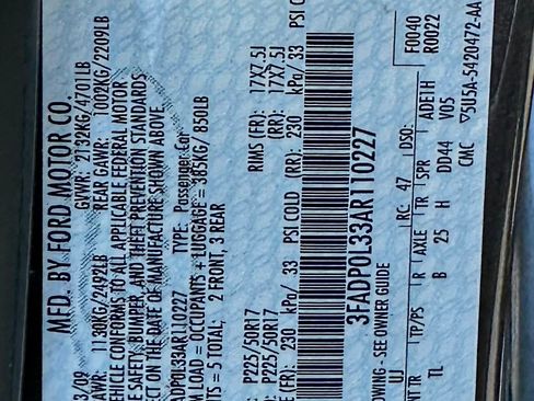 Used 2010 Ford Fusion Hybrid FWD image 16