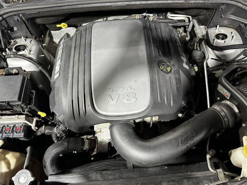 Used 2012 Jeep Grand Cherokee Overland AWD/4WD image 49