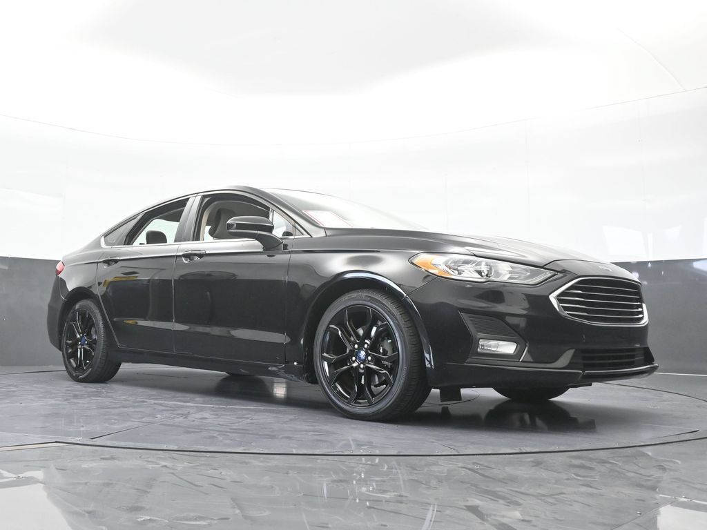 Used 2019 Ford Fusion SE w/ Equipment Group 151A FWD image 66