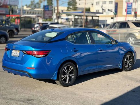 Used 2020 Nissan Sentra SV image 18