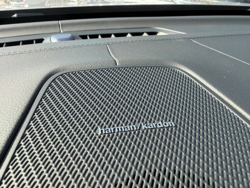 New 2026 Volvo XC60 B5 Ultra w/ Protection Package Premier image 15