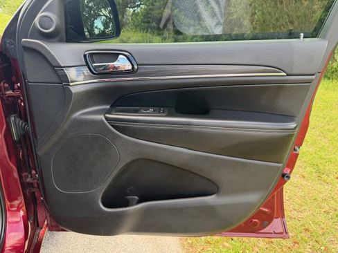 Used 2021 Jeep Grand Cherokee Limited w/ Quick Order Package 28K 80th image 14