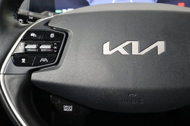 Used 2023 Kia EV6 Wind w/ Wind Technology Package AWD/4WD image 8