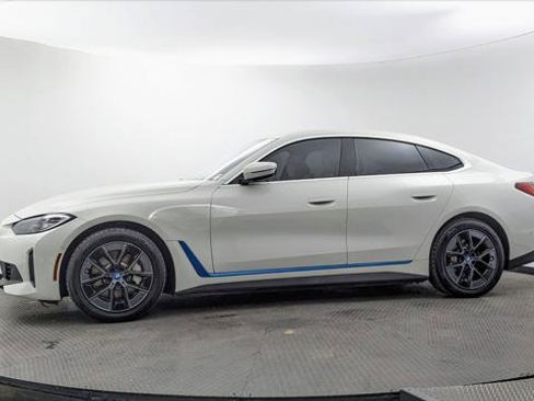 Used 2023 BMW i4 eDrive35 w/ Premium Package RWD image 3