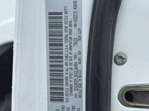 Used 2019 RAM 3500 Laramie image 26