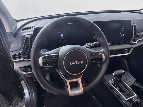 Used 2024 Kia Sportage LX FWD image 11