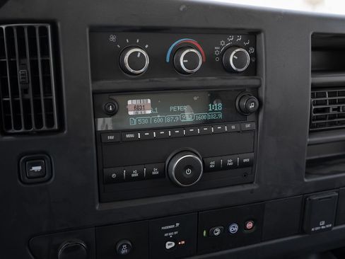 Used 2024 Chevrolet Express 3500 w/ Power Convenience Package RWD image 27