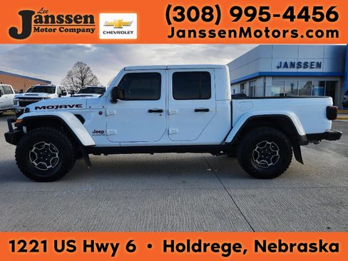 Used 2021 Jeep Gladiator Mojave image 1