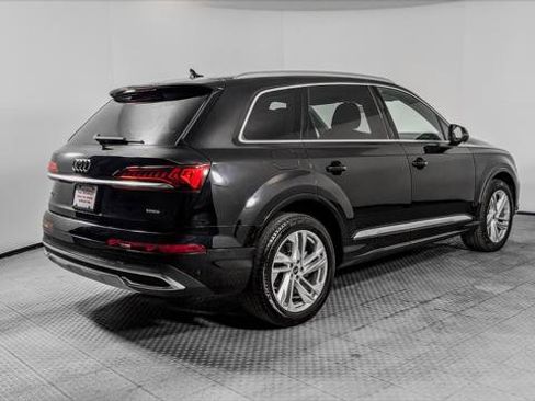 Used 2023 Audi Q7 2.0T Premium Plus w/ Premium Plus Package AWD/4WD image 8