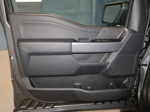 New 2026 Ford F150 XLT image 4