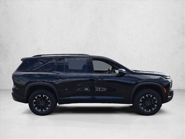 Used 2024 Chevrolet Traverse Z71 AWD/4WD image 4
