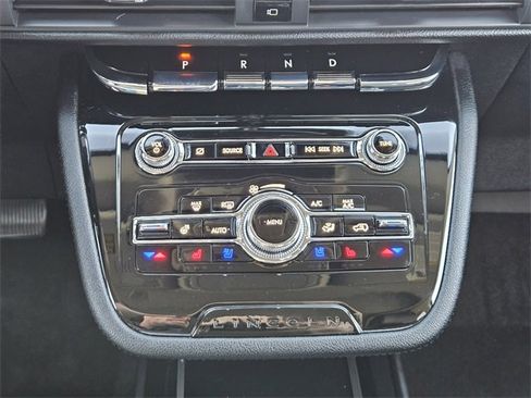 Certified 2022 Lincoln Corsair AWD w/ Premium Package image 19