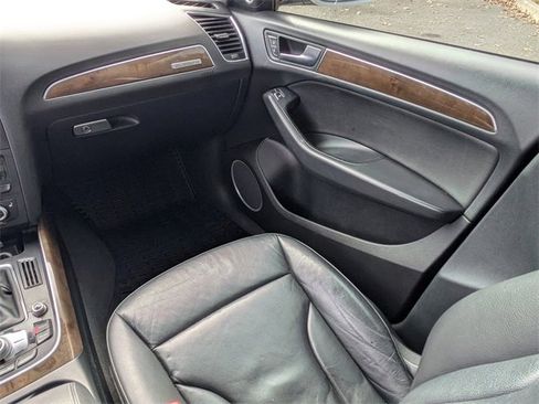 Used 2016 Audi Q5 2.0T Premium Plus w/ Technology Package image 17