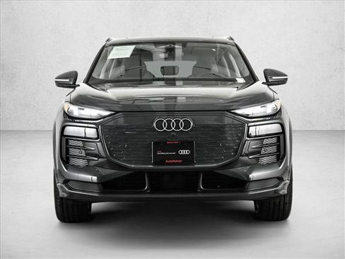 Certified 2025 Audi Q6 e-tron Premium Plus w/ Premium Plus image 2