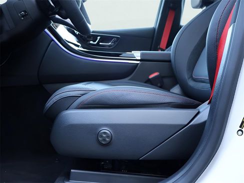 New 2026 Mercedes-Benz GLC 43 AMG 4MATIC Coupe image 41