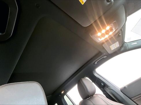 Used 2022 Mercedes-Benz GLS 450 4MATIC image 22