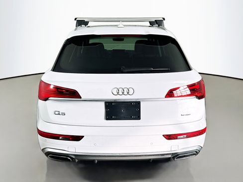 Certified 2023 Audi Q5 2.0T Premium w/ Convenience Package image 6