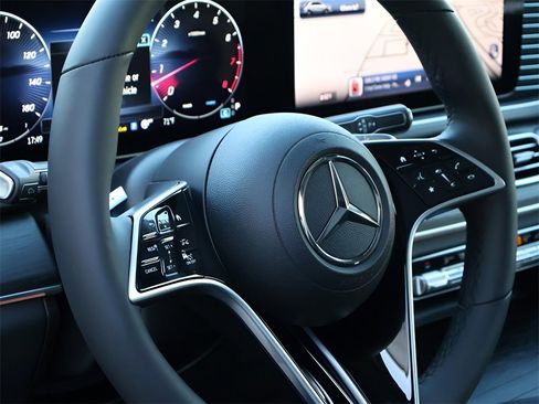 Certified 2026 Mercedes-Benz GLE 350 4MATIC image 21