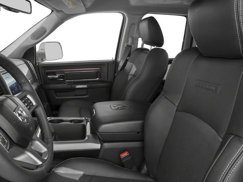 Used 2016 RAM 1500 Laramie w/ Convenience Group image 12