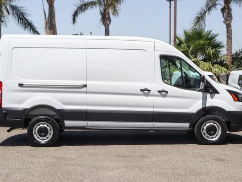 Used 2026 Ford Transit 250 148 Medium Roof RWD image 12
