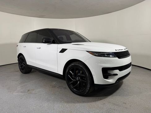 Used 2023 Land Rover Range Rover Sport SE AWD/4WD image 3