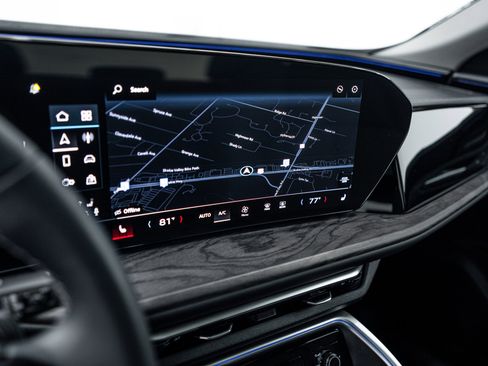 Certified 2025 Audi Q5 Premium Plus w/ Premium Plus image 11