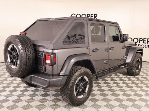 Used 2019 Jeep Wrangler Unlimited Sport S AWD/4WD image 19