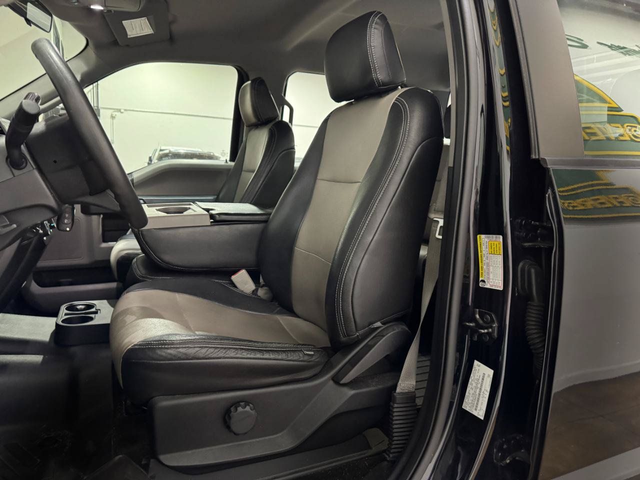 Used 2018 Ford F350 XL w/ STX Appearance Package AWD/4WD image 6