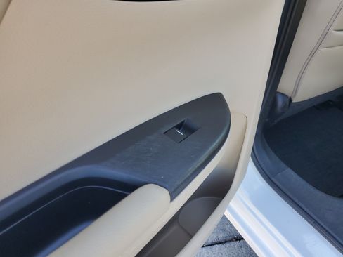 Used 2017 Honda Accord EX-L image 14