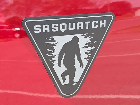 New 2026 Ford Bronco 2-Door w/ Sasquatch Package AWD/4WD image 8
