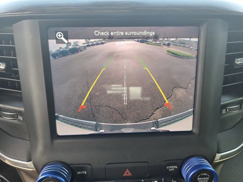 Used 2020 RAM 1500 Laramie image 19