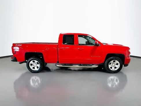 Used 2017 Chevrolet Silverado 1500 LT w/ All Star Edition AWD/4WD image 5