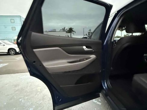 Used 2020 Hyundai Santa Fe SE image 85
