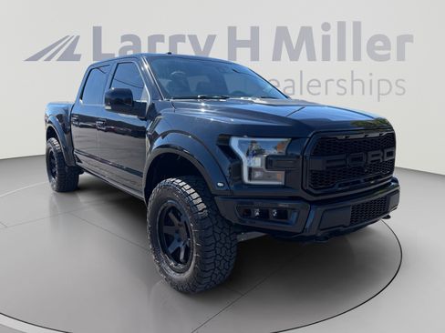 Used 2018 Ford F150 Raptor w/ Equipment Group 802A Luxury AWD/4WD image 7