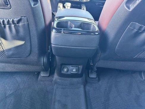 Used 2023 Kia Telluride SX Prestige image 30