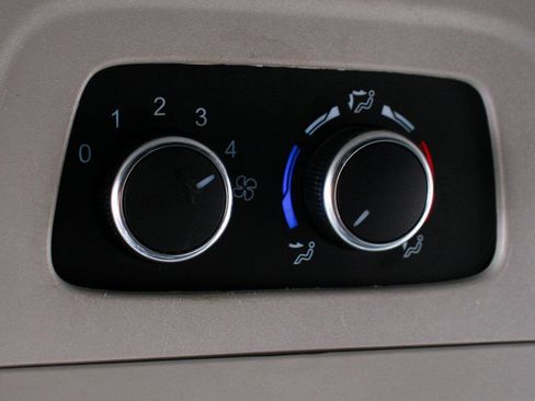 Used 2021 Ford Transit 350 XLT image 27