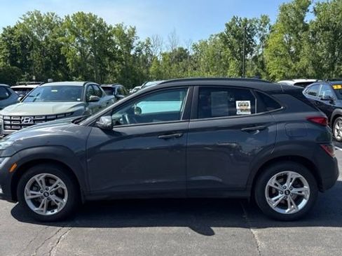 Used 2023 Hyundai Kona SEL AWD/4WD image 5