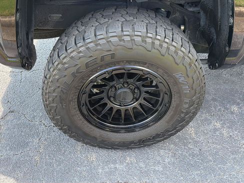 Used 2024 Toyota Tacoma SR5 RWD image 36