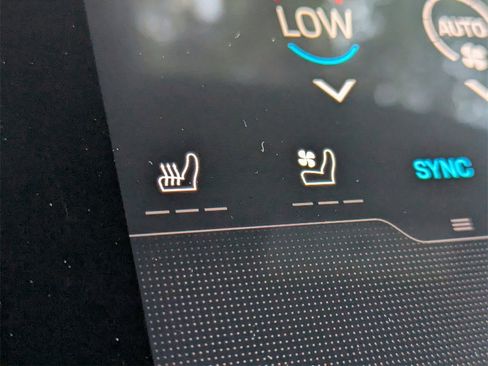 Used 2024 Porsche Taycan Base w/ Premium Package image 17