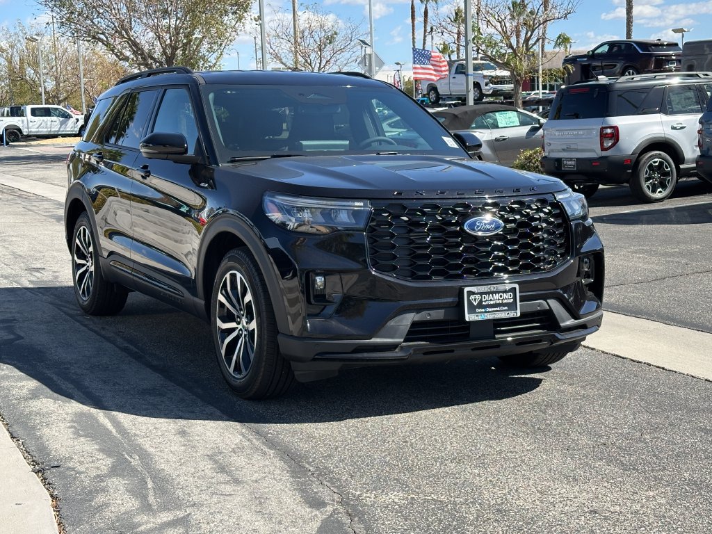 New 2026 Ford Explorer ST-Line w/ Premium Package RWD image 10