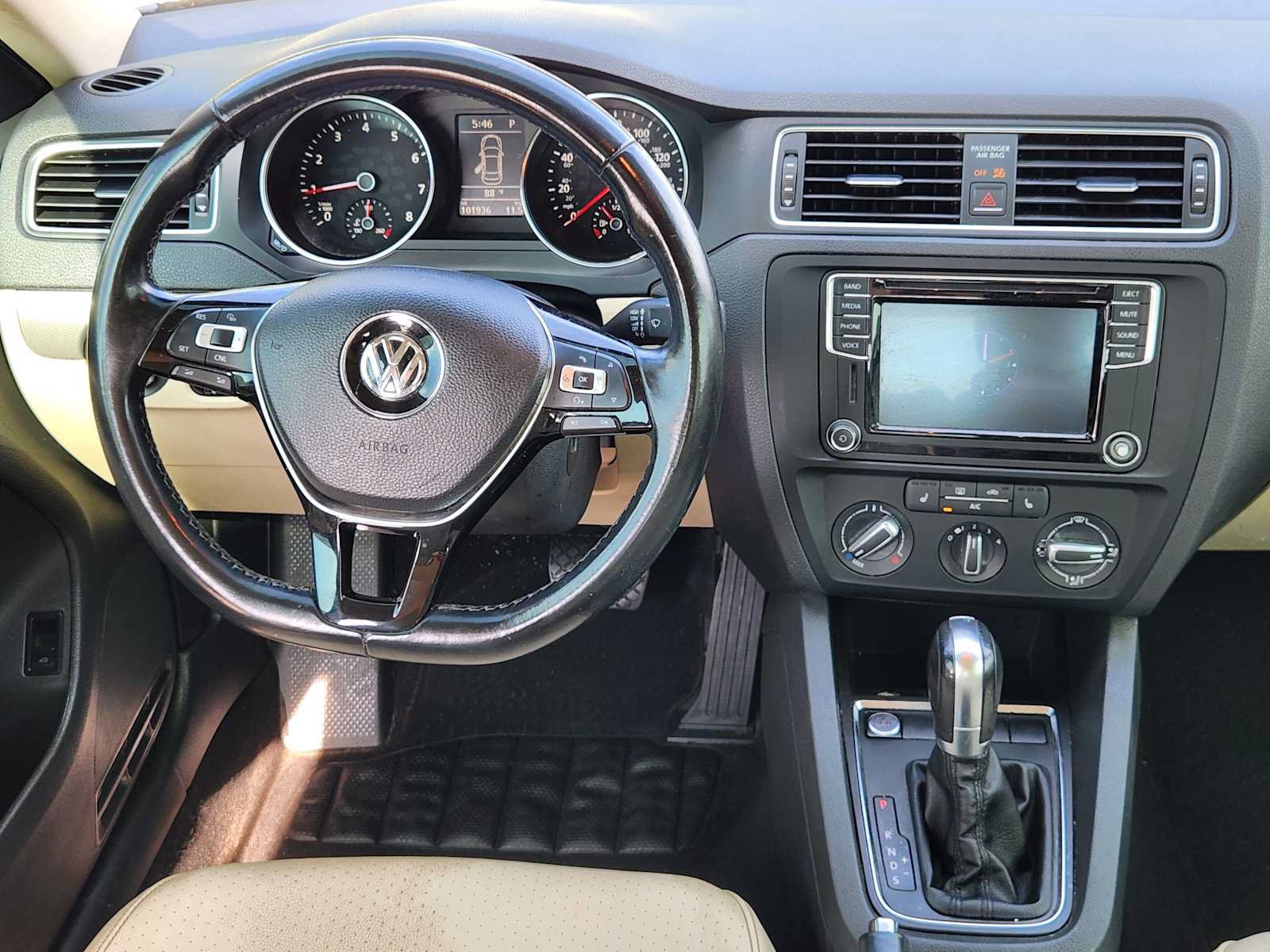 Used 2017 Volkswagen Jetta SE FWD image 26